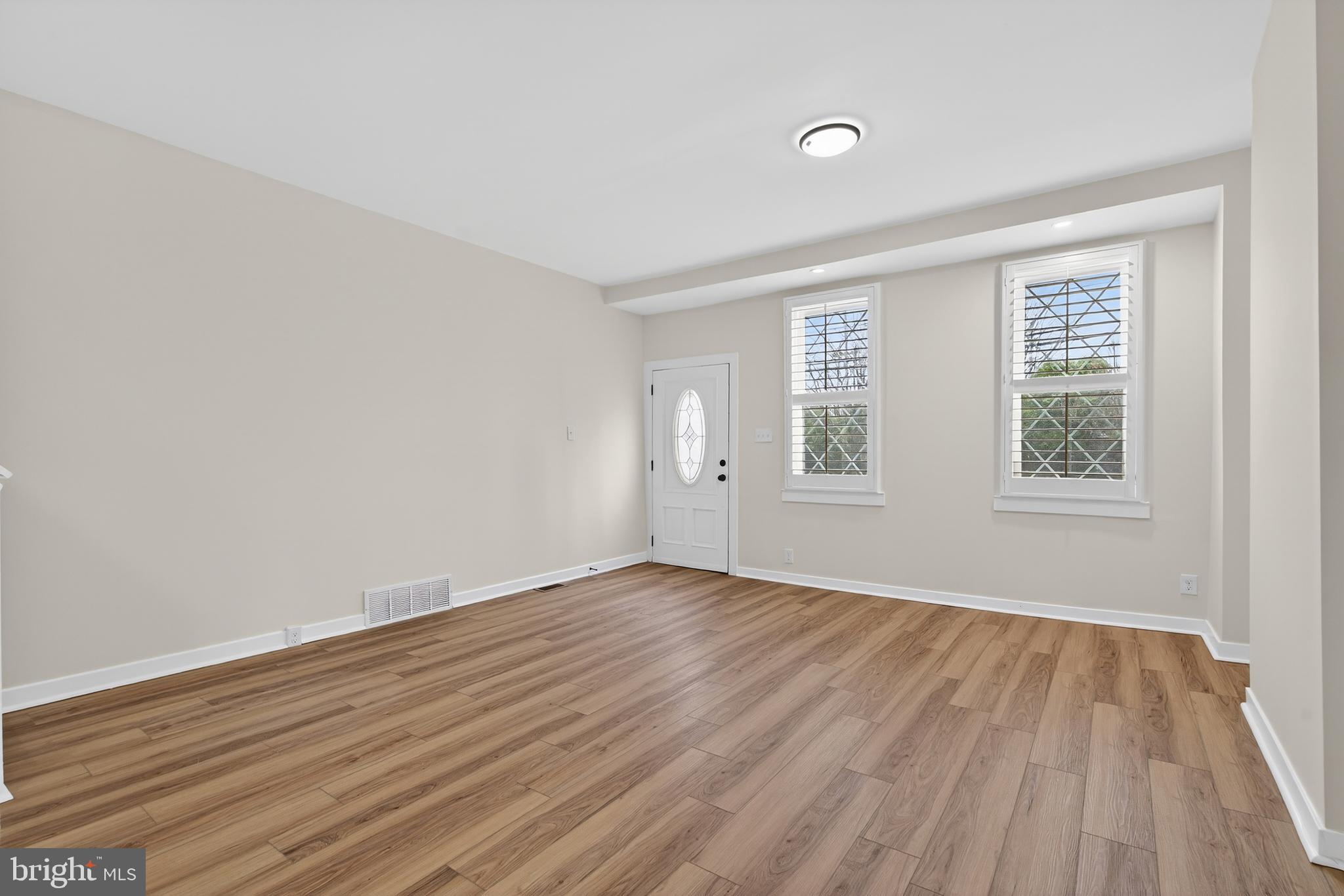 306 Walnut Street Camden, NJ 08103 - Photo 6 of 27