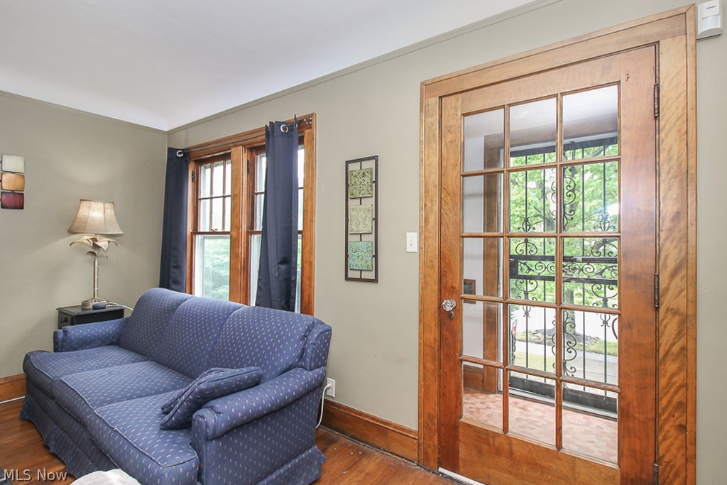 3464 Woodridge Road Cleveland Heights, OH 44121 - Photo 2 of 30