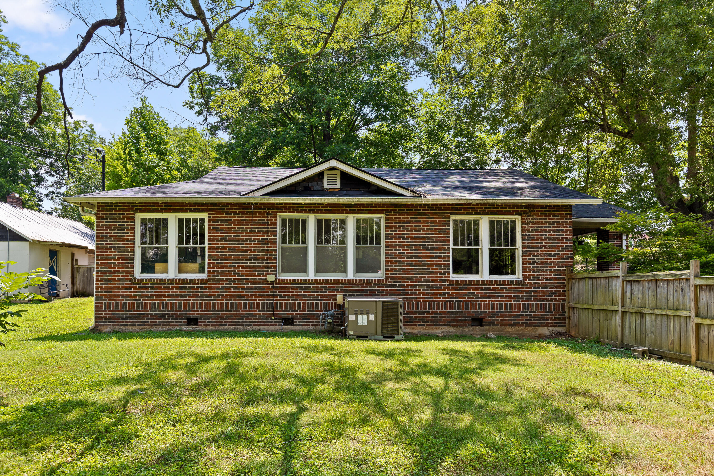 6801 Tyner Road Chattanooga, TN 37421 - Photo 40 of 40 Side of House