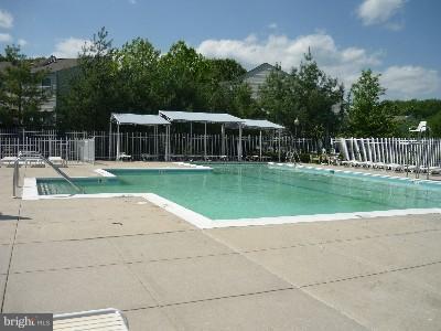 3018 Hunting Ridge Drive, Unit 3018 Owings Mills, MD 21117 - Photo 30 of 30 a view of backyard with green space