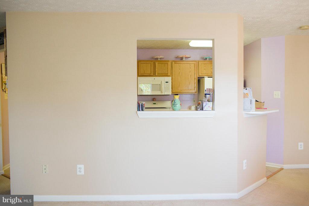 3018 Hunting Ridge Drive, Unit 3018 Owings Mills, MD 21117 - Photo 8 of 30 a bathroom with a window