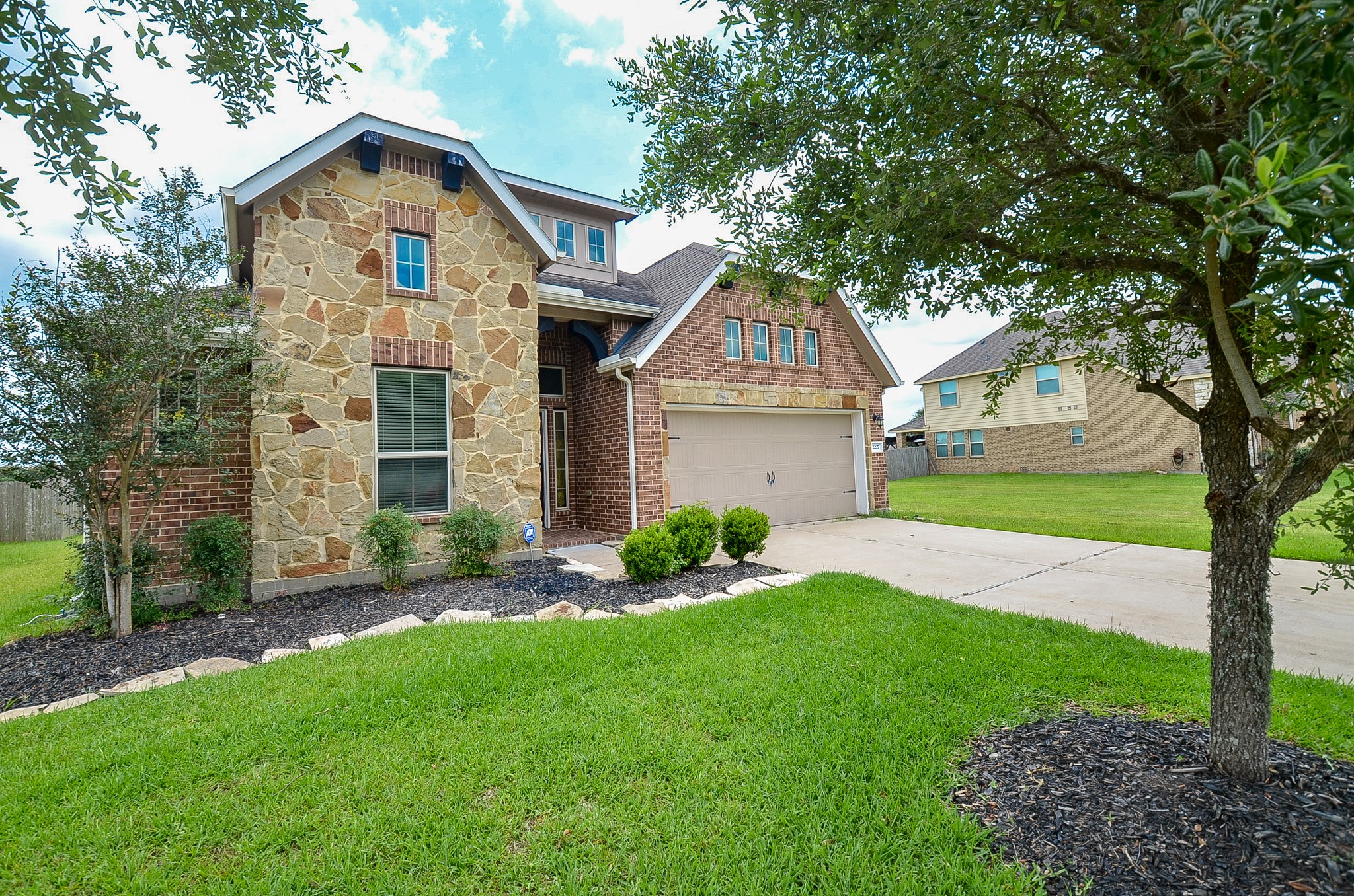 2227 Leonetti Lane Rosenberg, TX 77471 - Photo 5 of 47 Front of House