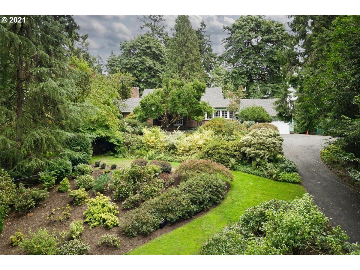 195 Southwest Birdshill Road Portland, OR 97219 - Photo 1 of 1 Gallery Image 1