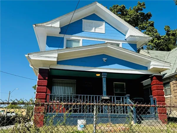 $160,000 | 1024 Elmwood Avenue, Kansas City, MO 64127