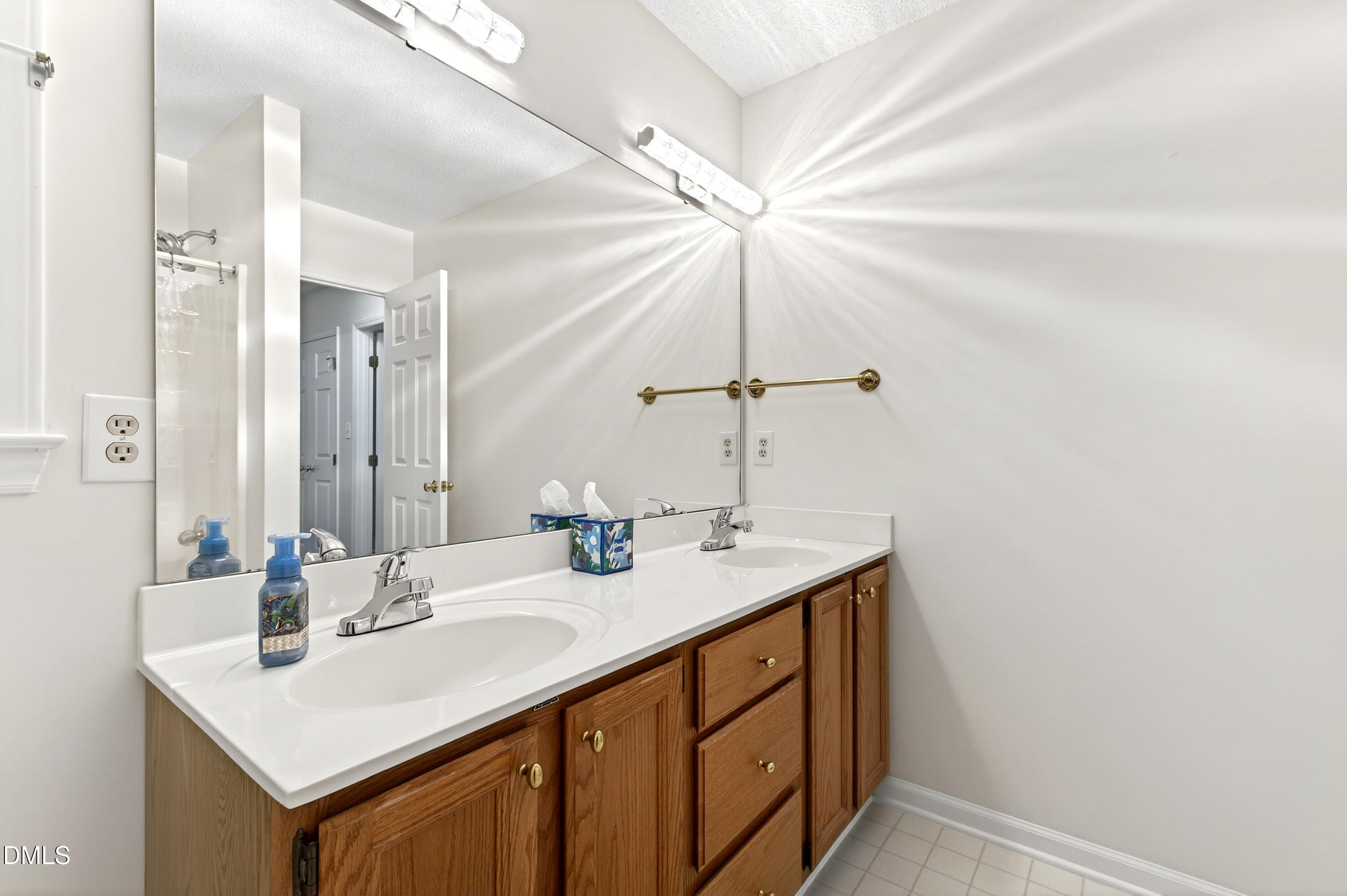 4305 Dinwiddie Court Raleigh, NC 27604 - Photo 34 of 40