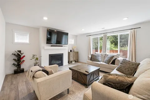 $765,000 | 30250 117th Court Southeast, Auburn, WA 98092