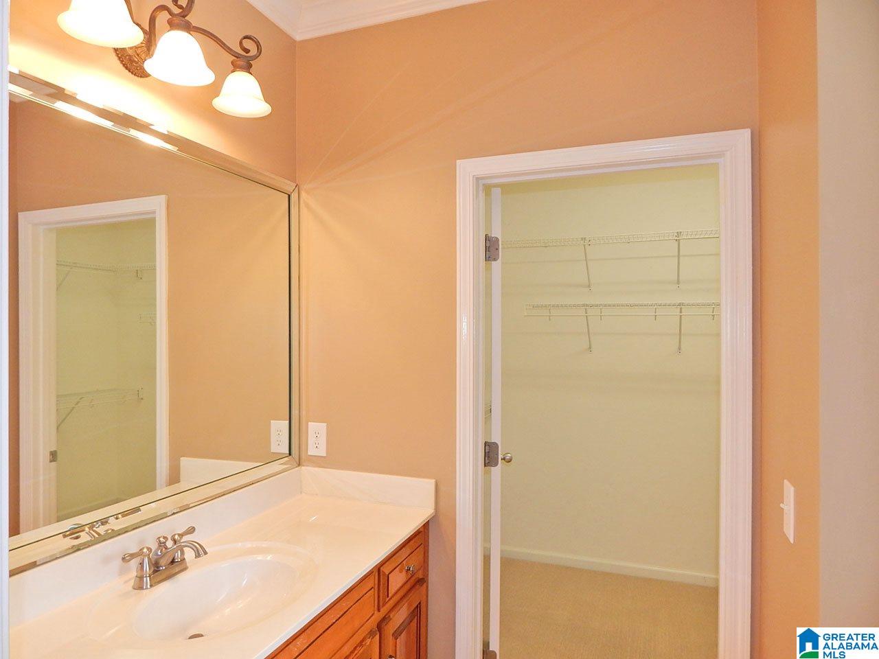 5266 Creekside Loop Birmingham, AL 35244 - Photo 14 of 17