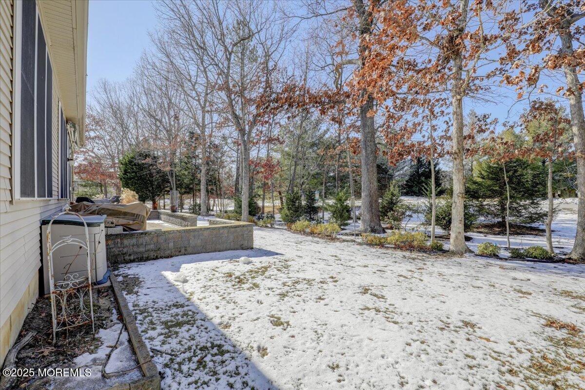 24 Shoal Road Jackson, NJ 08527 - Photo 34 of 43 35-Backyard