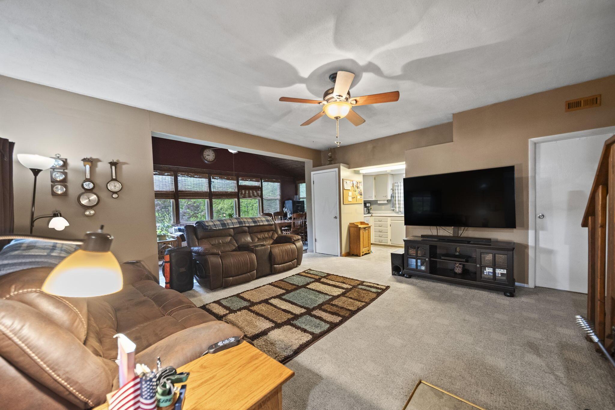 14218 Long Run Road Laurelville, OH 43135 - Photo 9 of 46