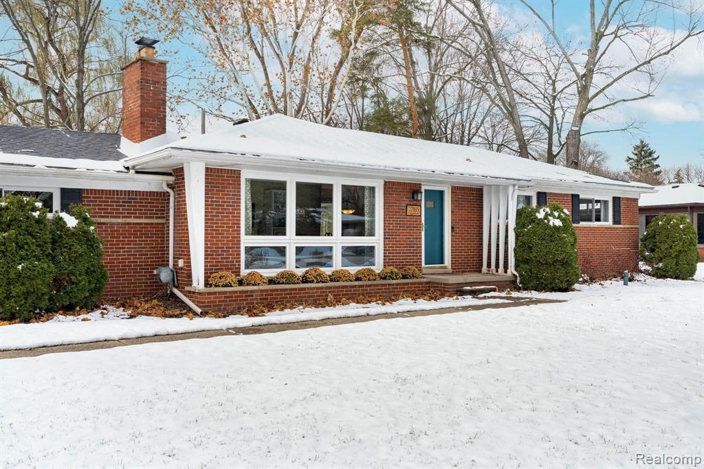 27815 Peppermill Road Farmington Hills, MI 48331 - Photo 1 of 30