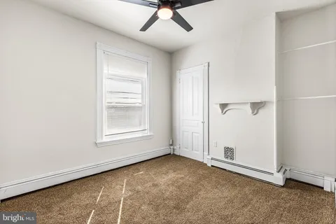 $379,900 | 1001 West High Street, Pottstown, PA 19464