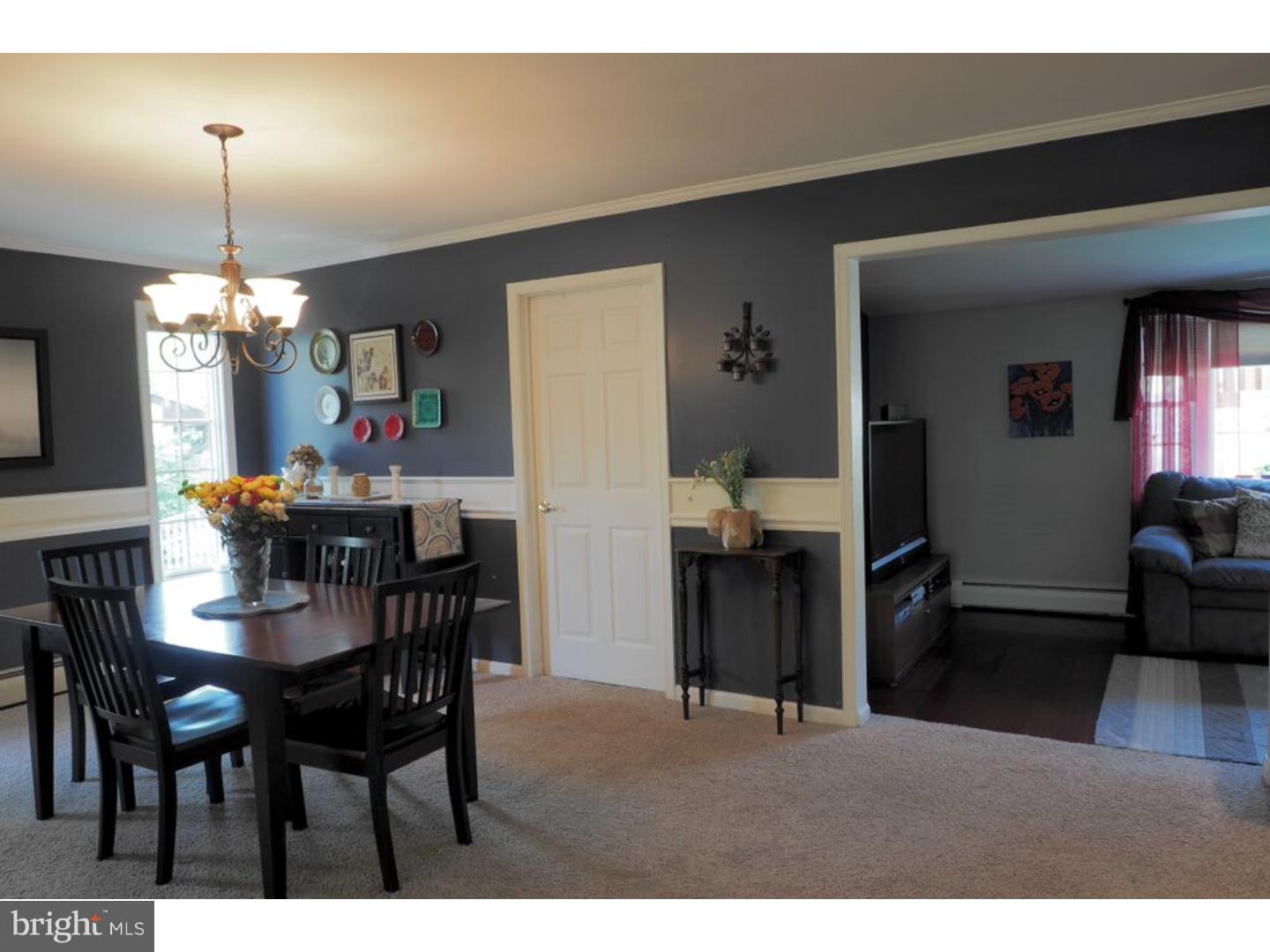 7 Glen Road Levittown, PA 19057 - Photo 5 of 19 Gallery Image 5
