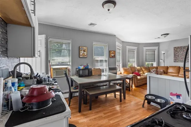 $625,000 | 84 Spruce Street, Warwick, RI 02886