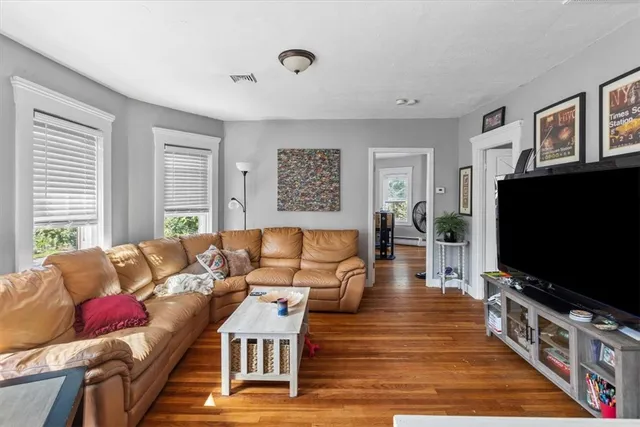 $625,000 | 84 Spruce Street, Warwick, RI 02886