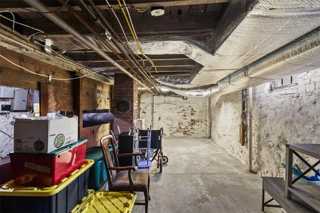 $625,000 | 84 Spruce Street, Warwick, RI 02886