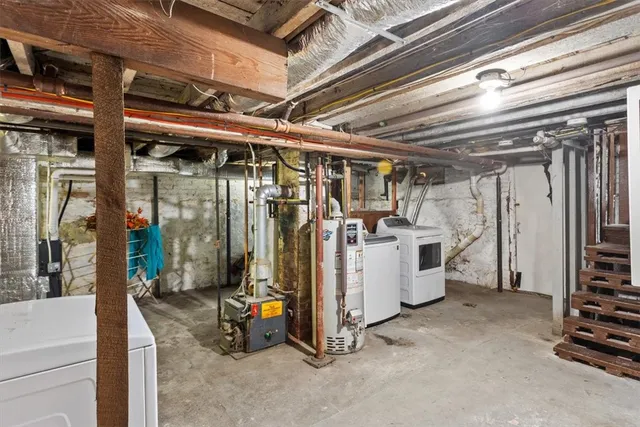 $625,000 | 84 Spruce Street, Warwick, RI 02886