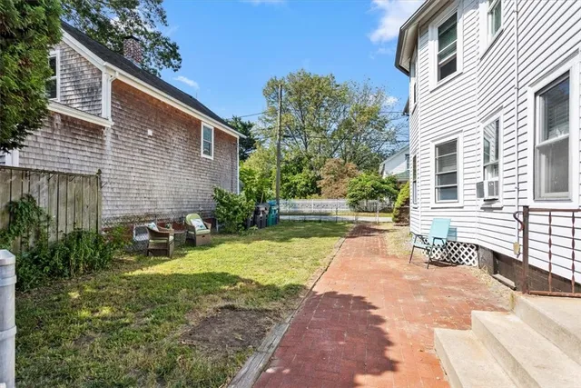 $625,000 | 84 Spruce Street, Warwick, RI 02886