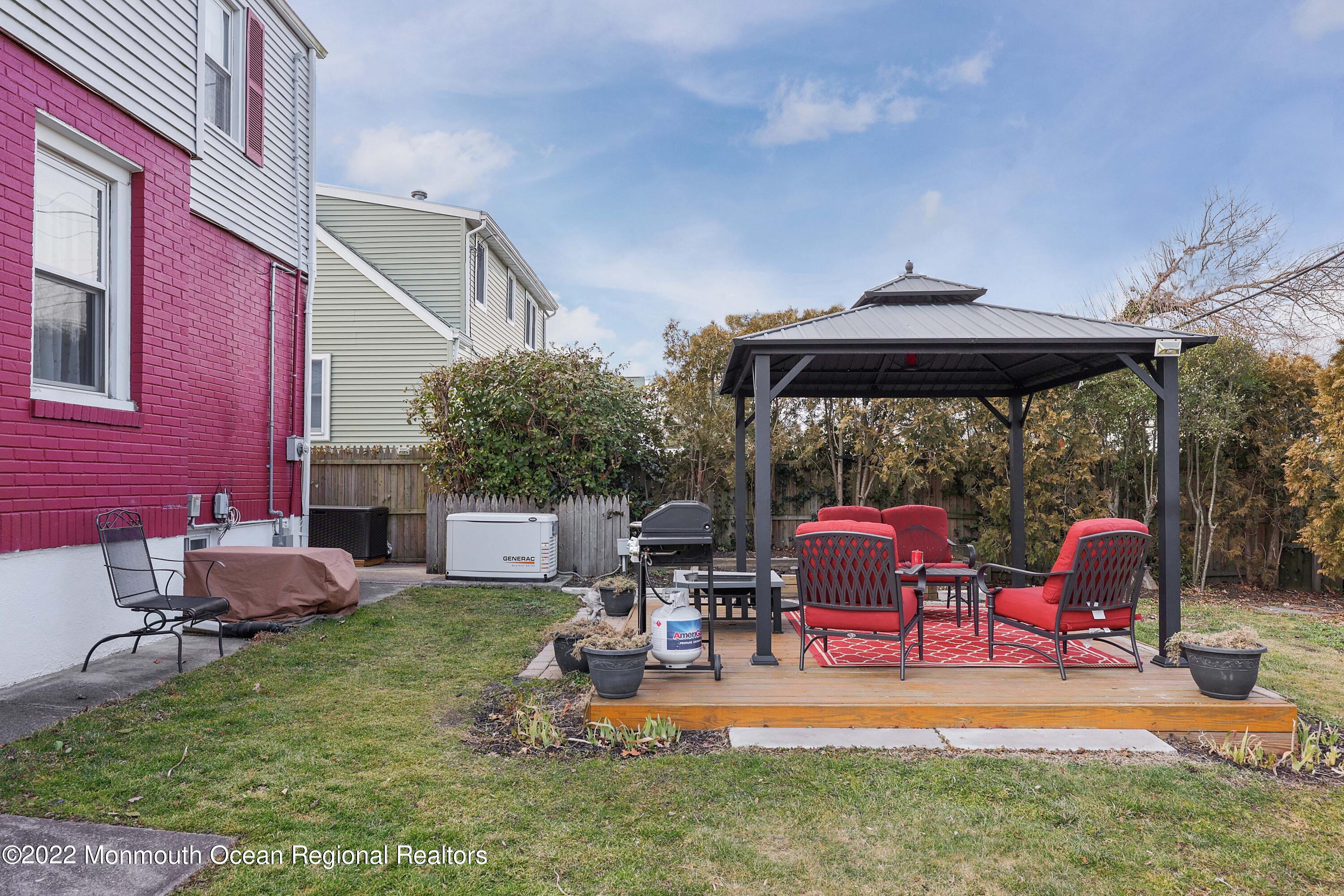 500 Wakefield Road Neptune Township, NJ 07753 - Photo 27 of 34 758A6261_2_3_4_5