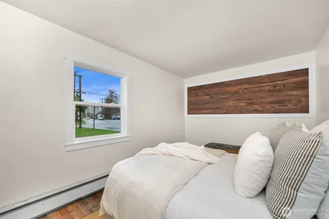 $565,000 | 5811 Main Street, Bow, WA 98232