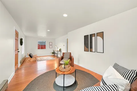 $565,000 | 5811 Main Street, Bow, WA 98232