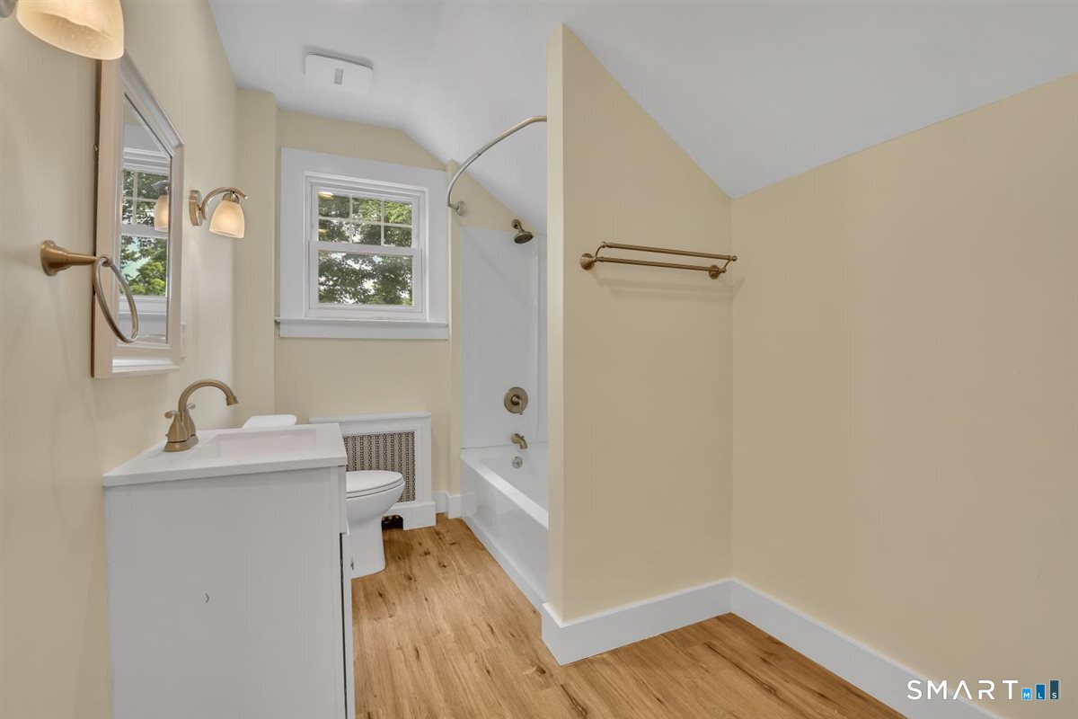 1231 Bantam Road Litchfield, CT 06750 - Photo 28 of 36 2nd floor full bathroom