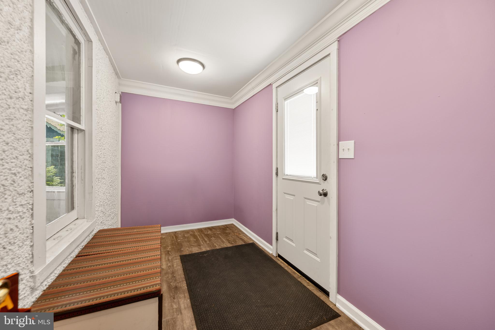 27412 Ridge Road Damascus, MD 20872 - Photo 14 of 32 Rear Entry