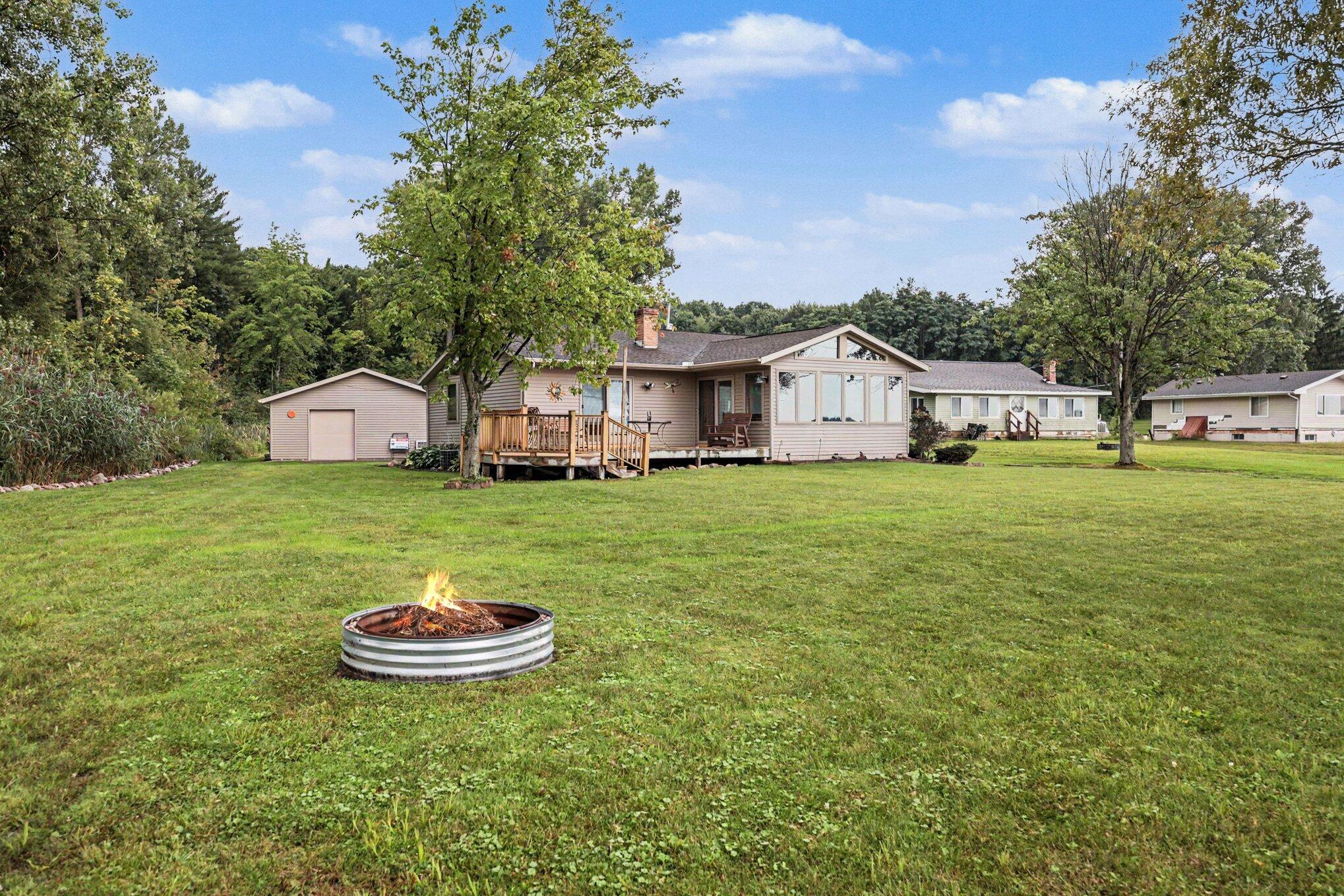 8340 Burrows Road Orleans, MI 48865 - Photo 9 of 31 027_file_9802