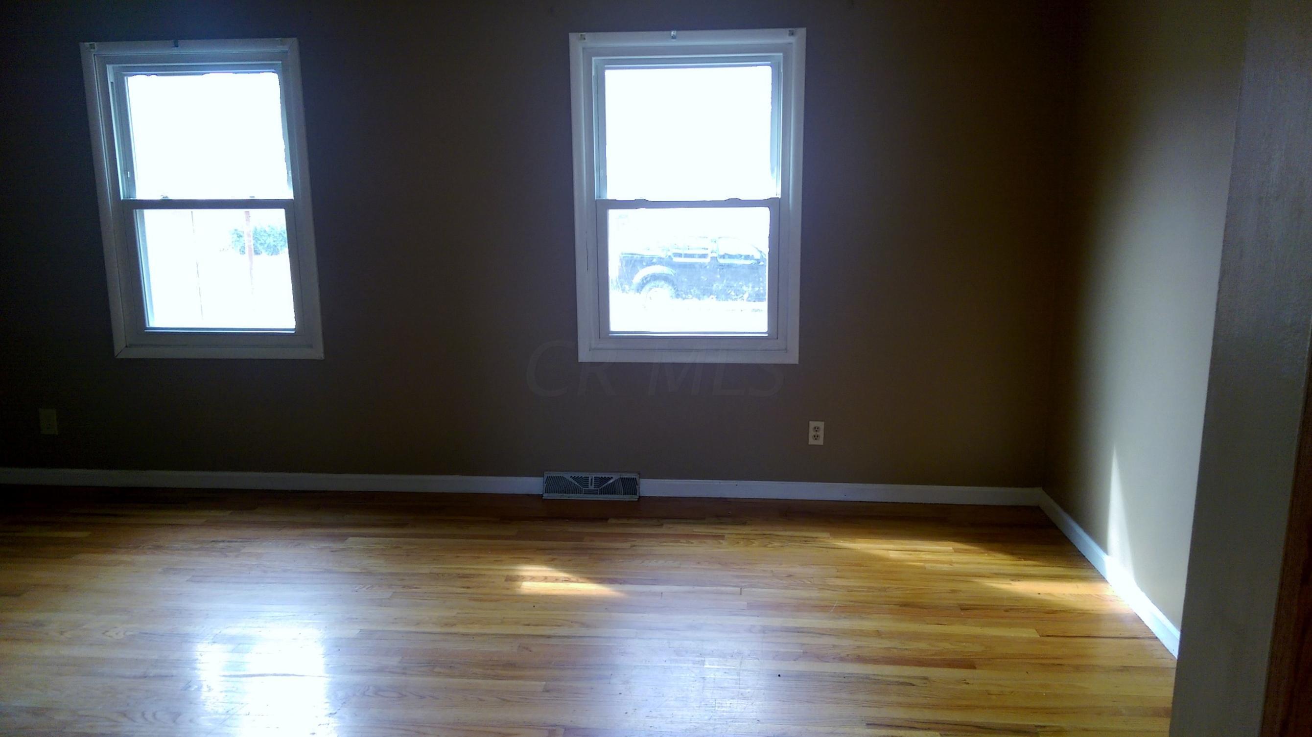 6396 Peardale Road East Columbus, OH 43229 - Photo 12 of 17