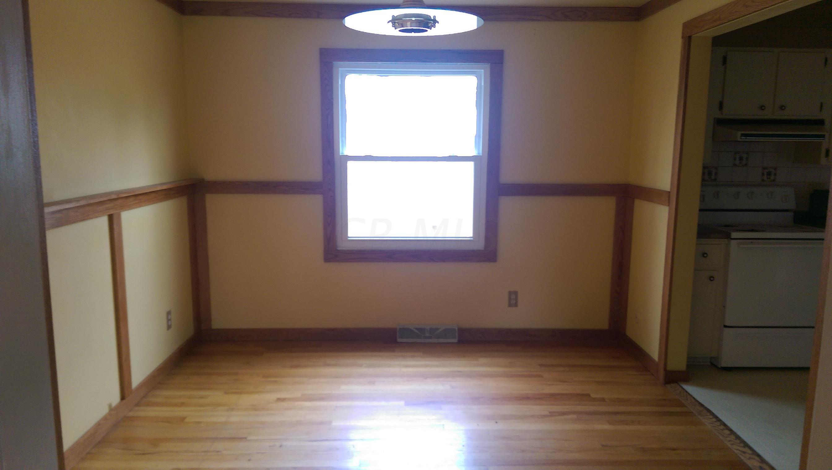 6396 Peardale Road East Columbus, OH 43229 - Photo 7 of 17