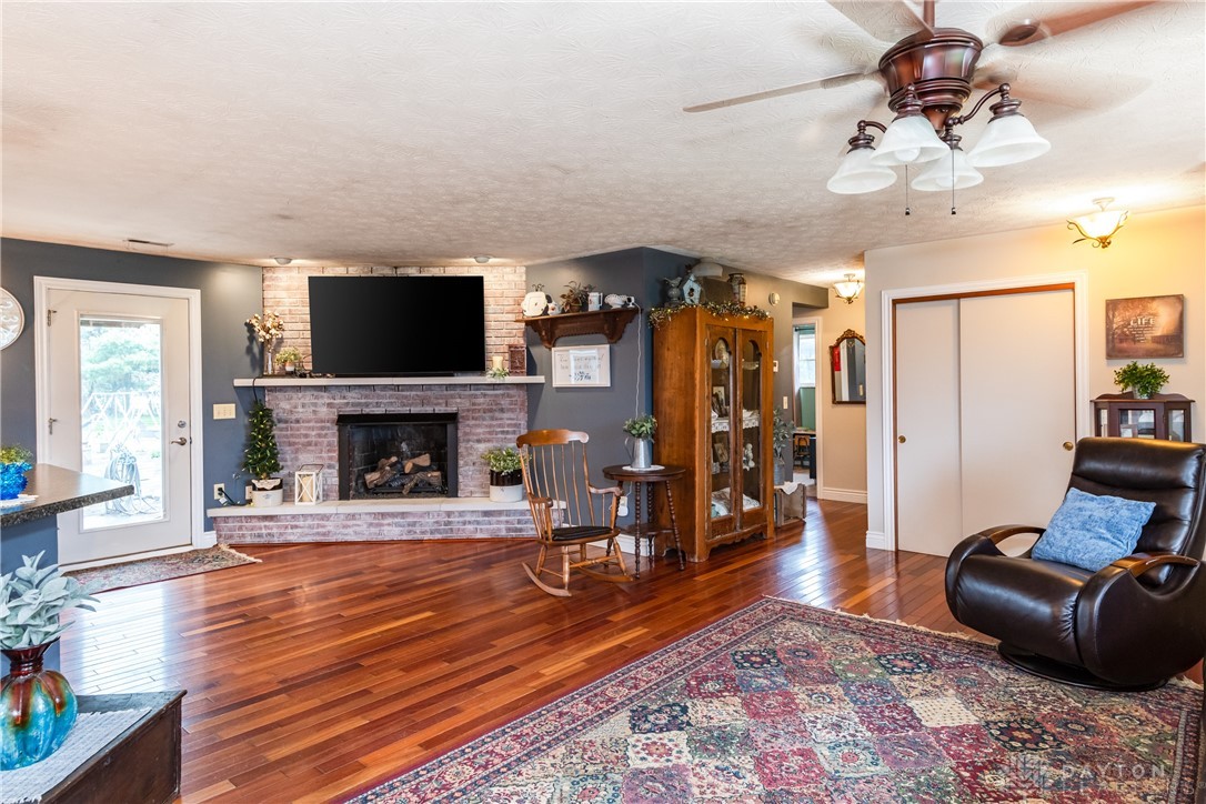 2958 Cemetery Road Xenia, OH 45385 - Photo 9 of 29 Gallery Image 9
