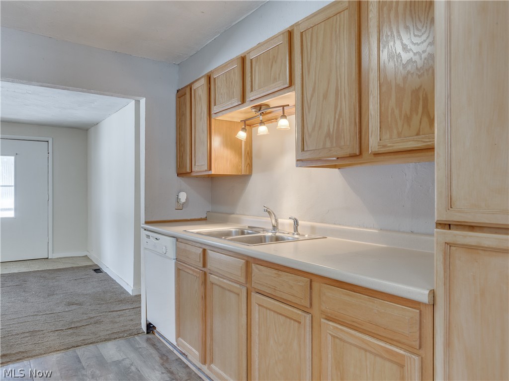 3375 Easton Road Barberton, OH 44203 - Photo 9 of 21 Gallery Image 9