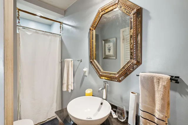 $1,575,000 | 120 West Hudson Avenue, Folly Beach, SC 29439