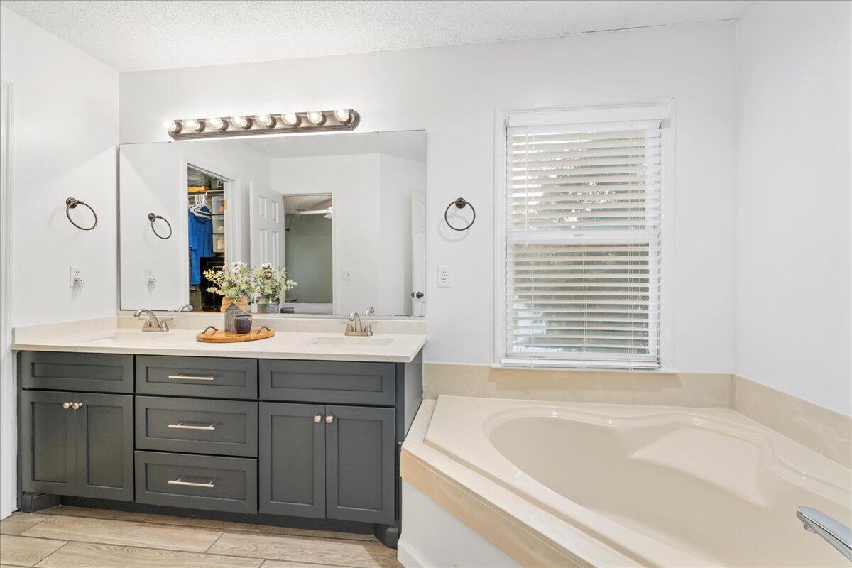 1522 State Rd S-8-700 Moncks Corner, SC 29461 - Photo 27 of 38 27-SNY09638