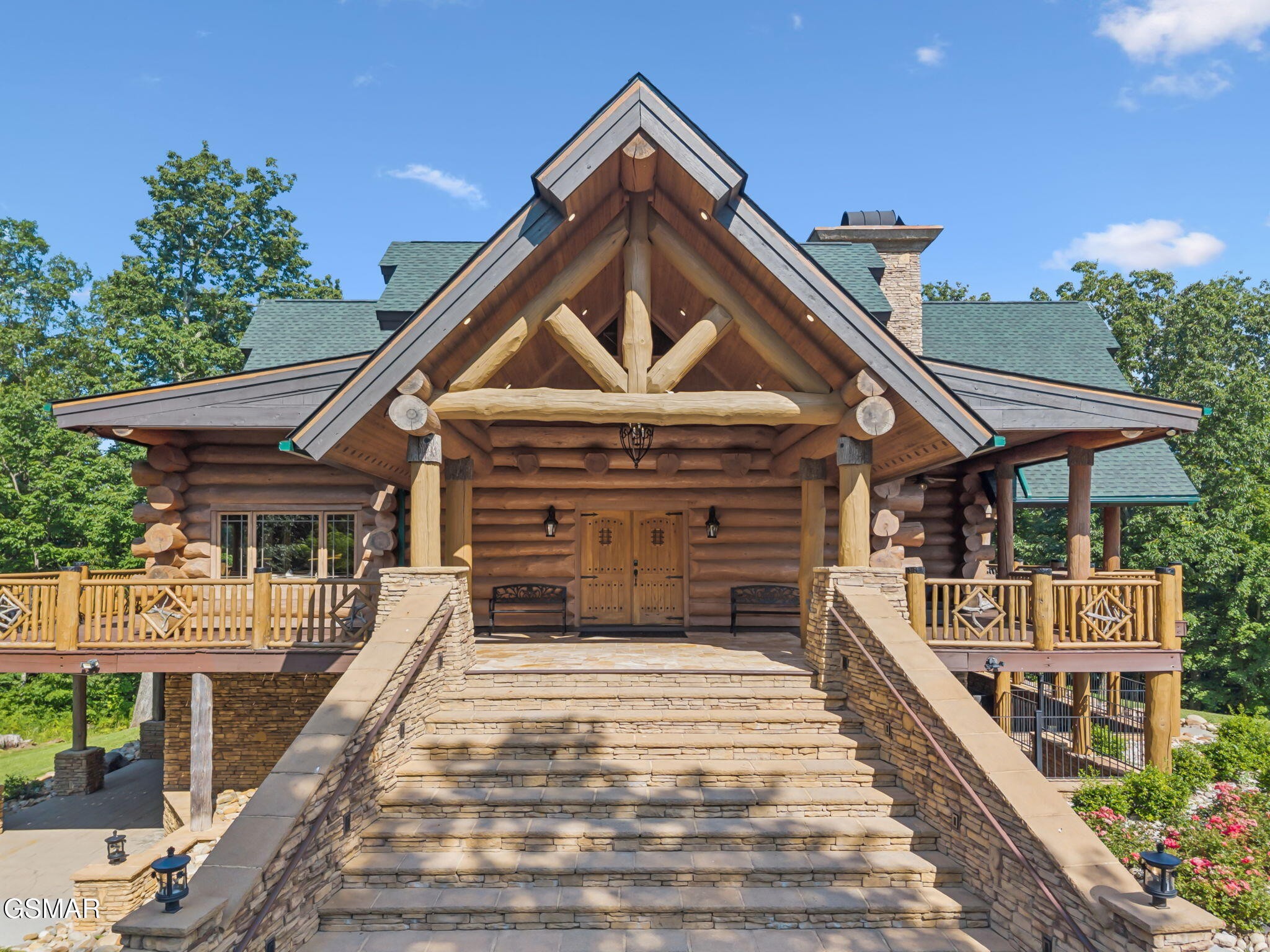831 Big Bear Ridge Road Gatlinburg, TN 37738 - Photo 5 of 75