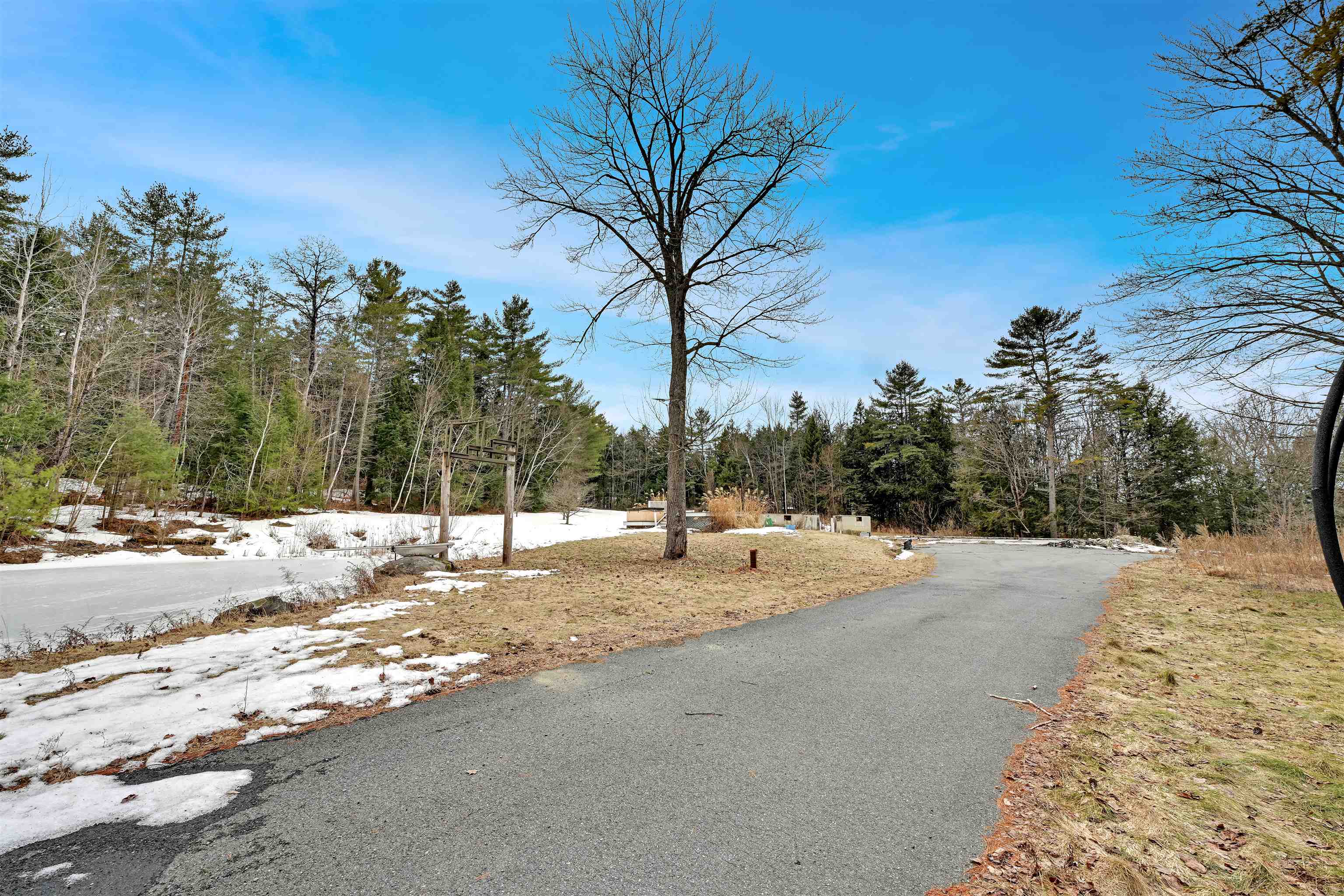 398 Valley View Road Hartford, VT 05001 - Photo 7 of 13