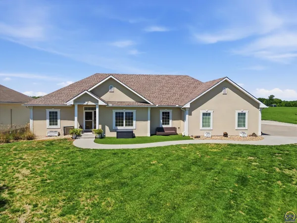 $539,900 | 5919 Northeast Shaffer Road, Topeka, KS 66617