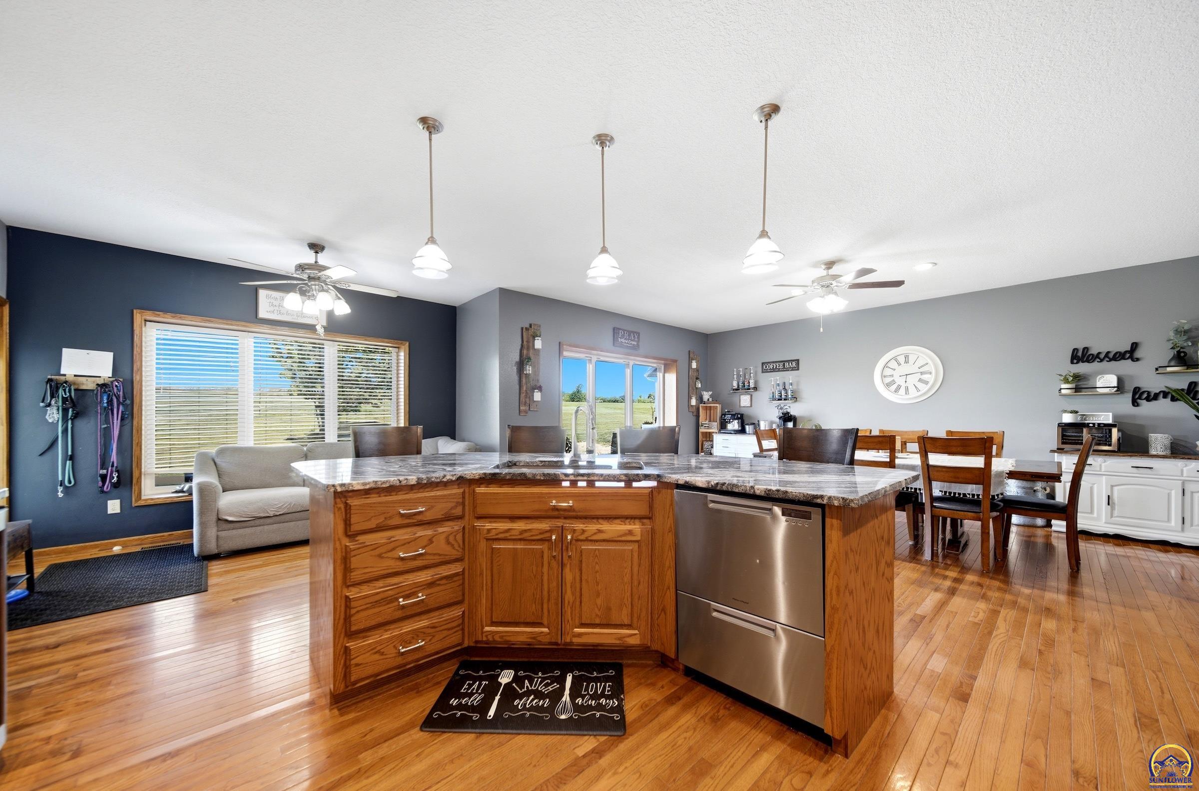 5919 Northeast Shaffer Road Topeka, KS 66617 - Photo 11 of 52