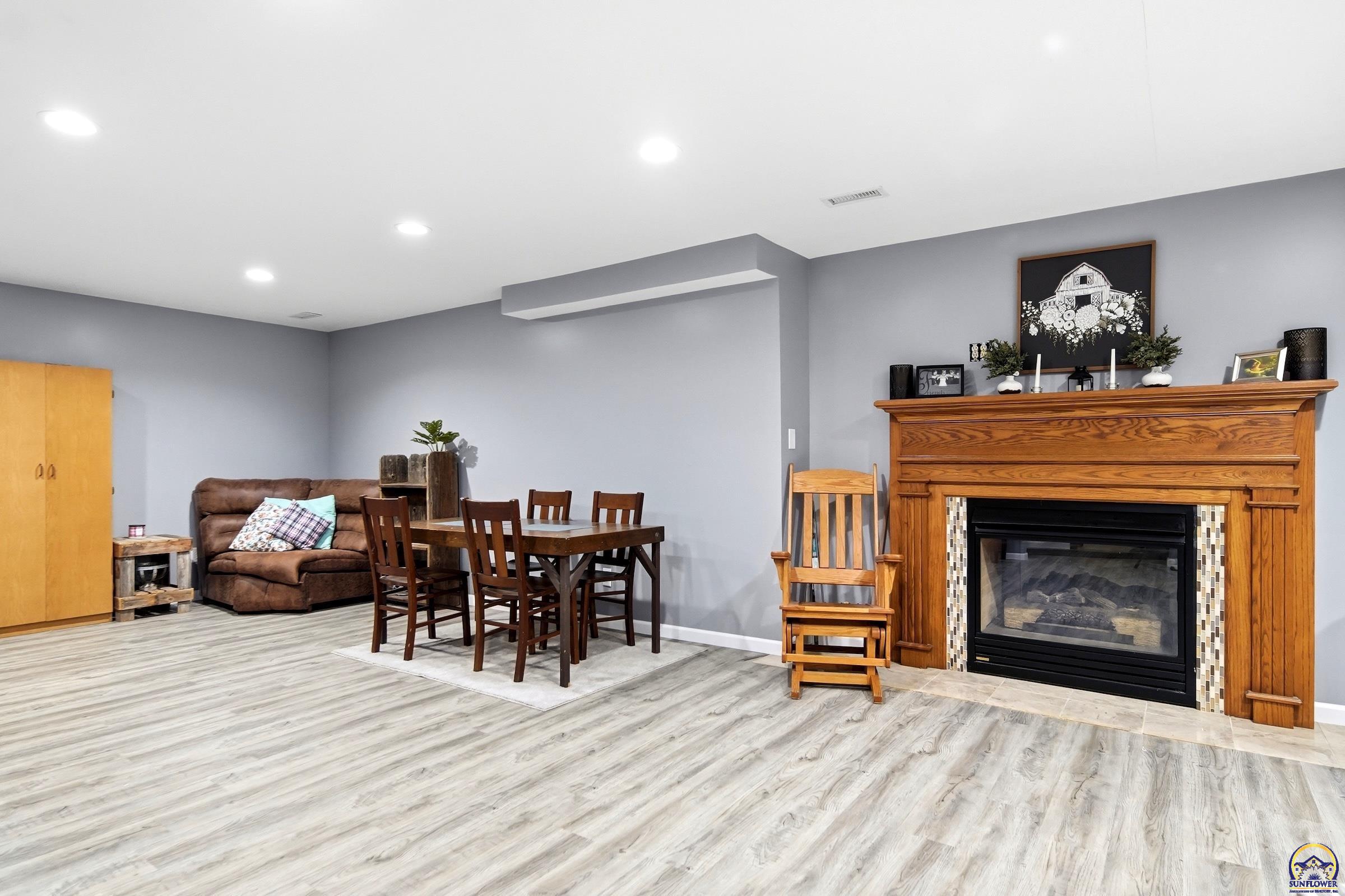 5919 Northeast Shaffer Road Topeka, KS 66617 - Photo 29 of 52