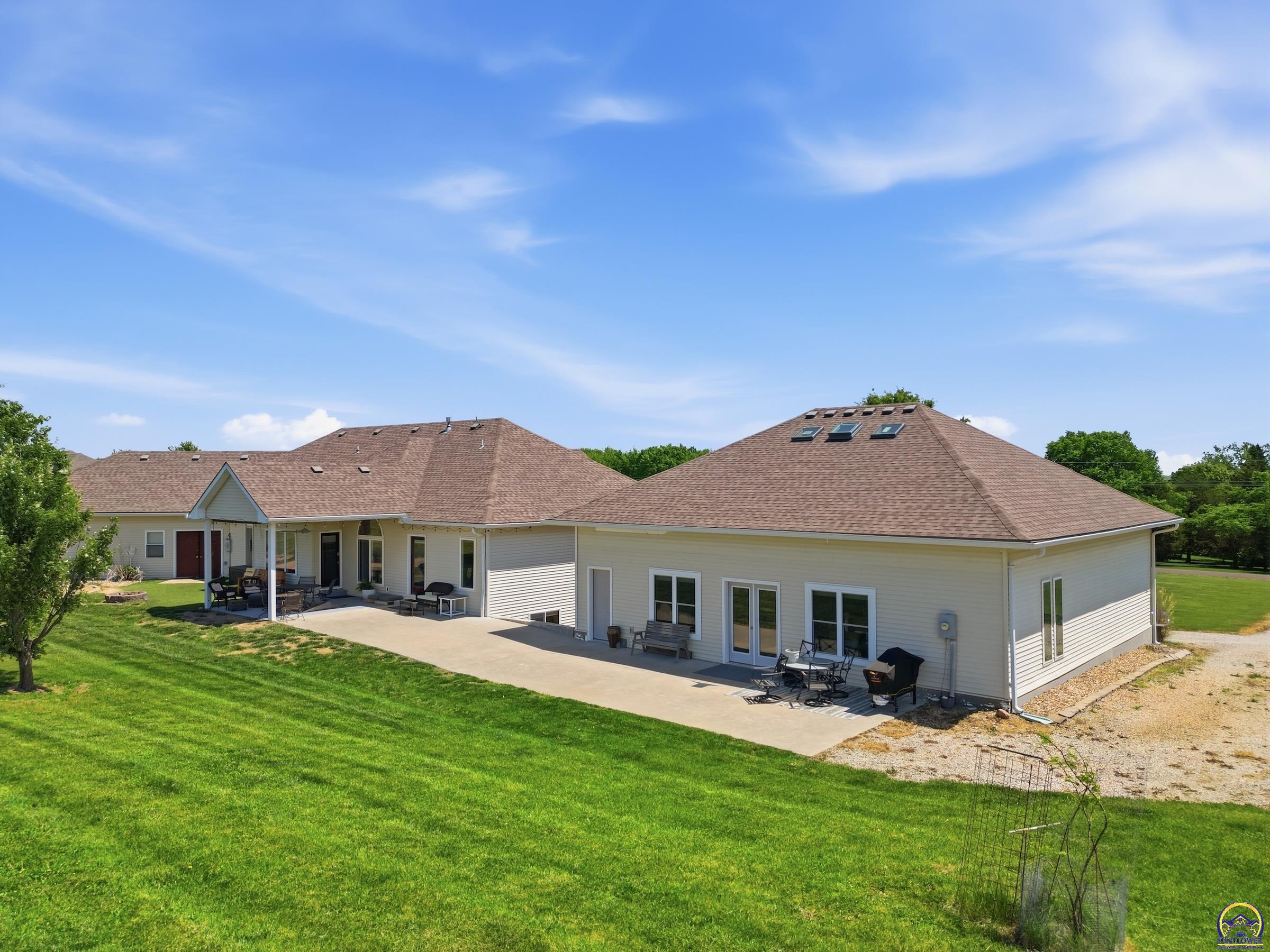 5919 Northeast Shaffer Road Topeka, KS 66617 - Photo 43 of 52