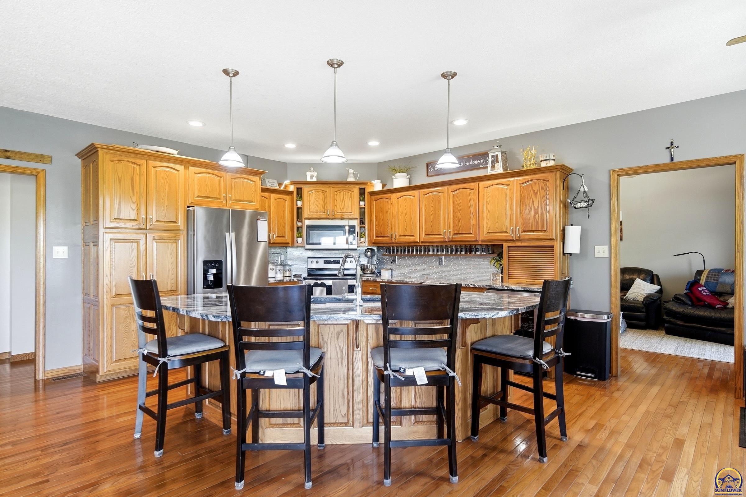 5919 Northeast Shaffer Road Topeka, KS 66617 - Photo 8 of 52