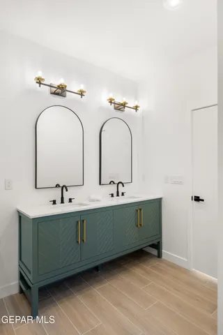 $698,000 | 5440 Doug Allan, El Paso, TX 79932