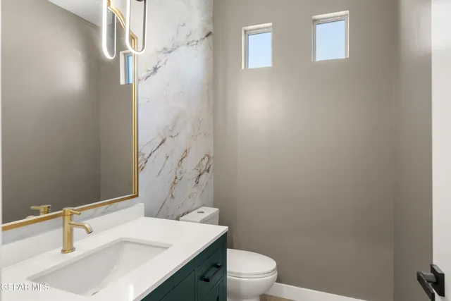 $698,000 | 5440 Doug Allan, El Paso, TX 79932