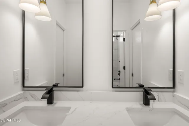 $698,000 | 5440 Doug Allan, El Paso, TX 79932