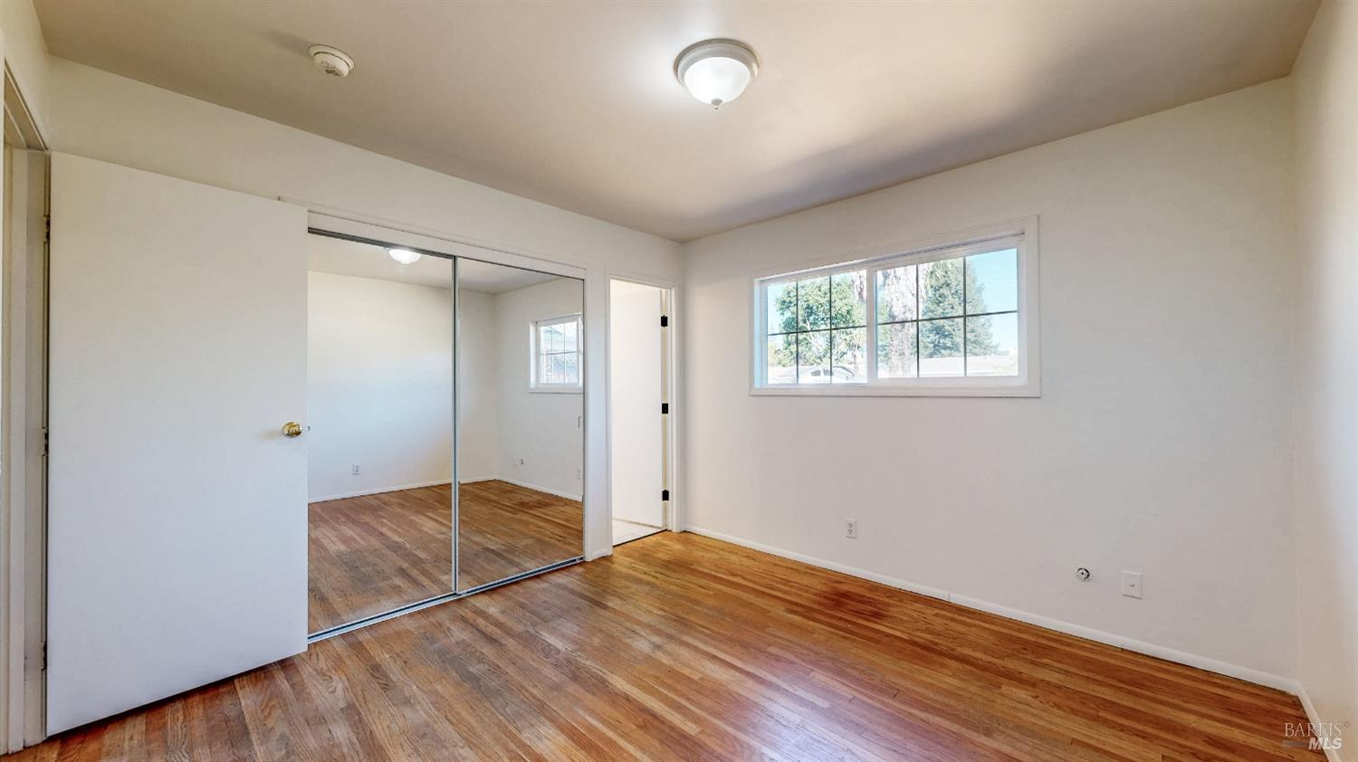 4872 Canyon Drive Santa Rosa, CA 95409 - Photo 11 of 34