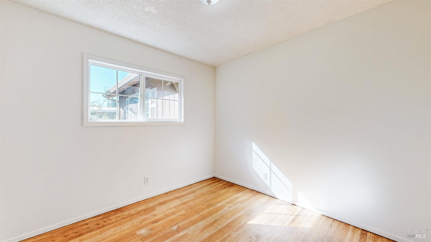 4872 Canyon Drive Santa Rosa, CA 95409 - Photo 23 of 34