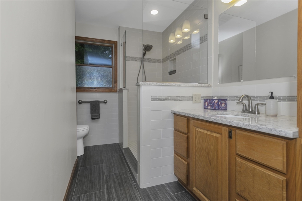 44 Westhampton Road Northampton, MA 01062 - Photo 27 of 42