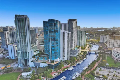 $1,700,000 | 333 Las Olas Way, Unit 3106, Fort Lauderdale, FL 33301