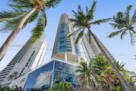 $1,700,000 | 333 Las Olas Way, Unit 3106, Fort Lauderdale, FL 33301