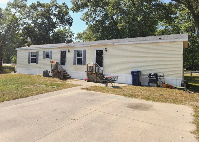 $52,500 | 4825 Pullman Avenue, Muskegon, MI 49442