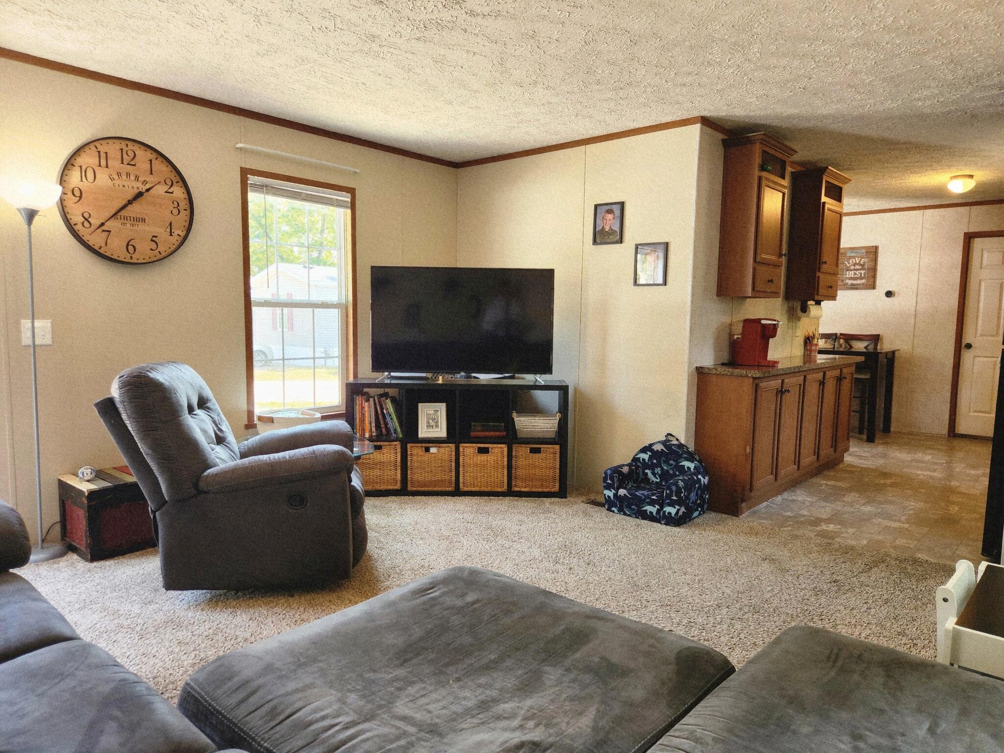 4825 Pullman Avenue Muskegon, MI 49442 - Photo 8 of 16 IMG_20250916_135422